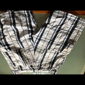 Men’s Wrangler shorts in good condition.
